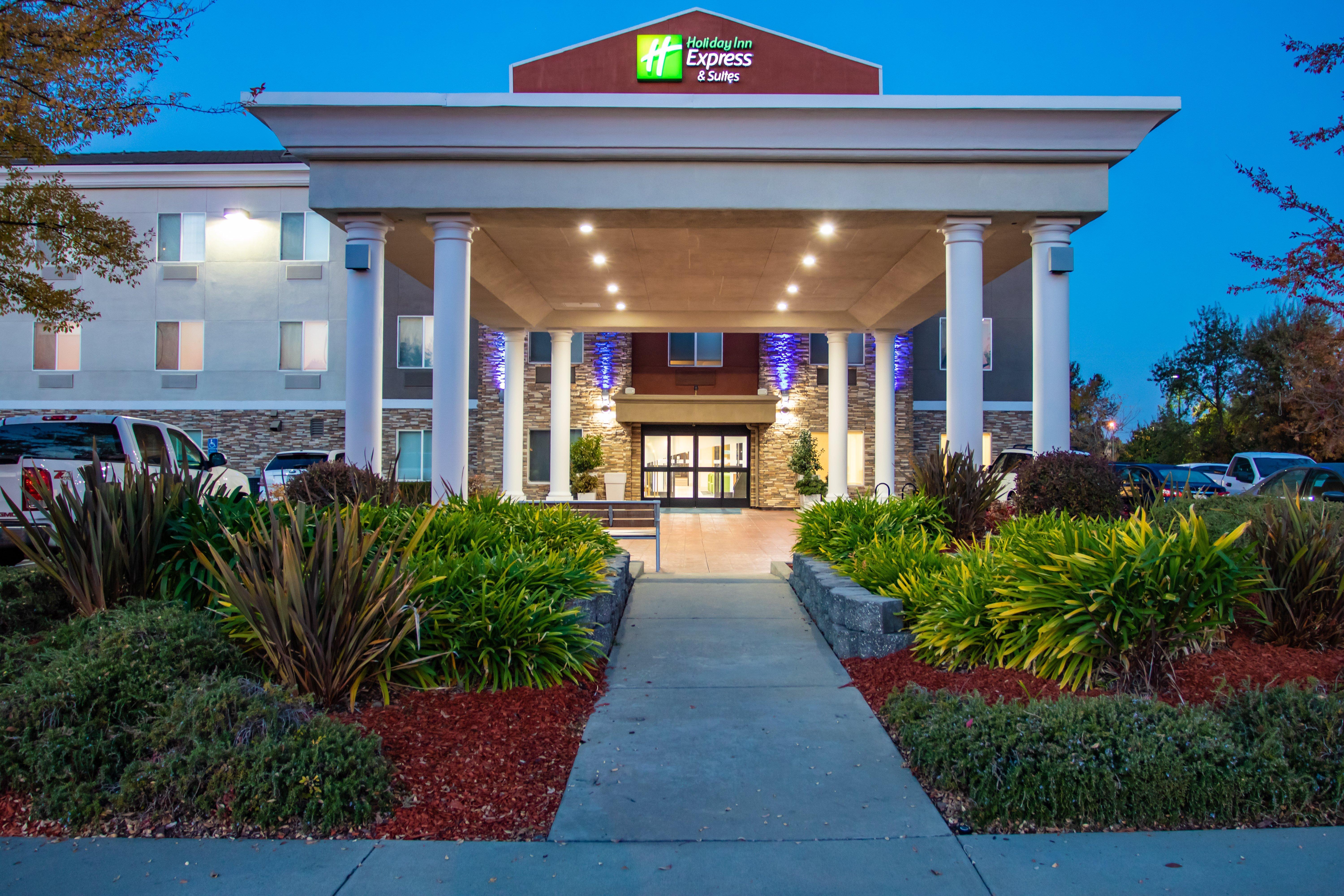 Holiday Inn Express Hotel & Suites Roseville - Galleria Area By Ihg Buitenkant foto